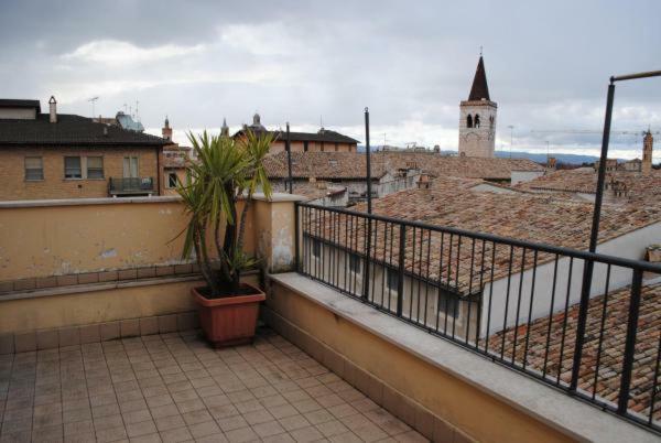 Hotel La Torretta โฟลีโญ ภายนอก รูปภาพ